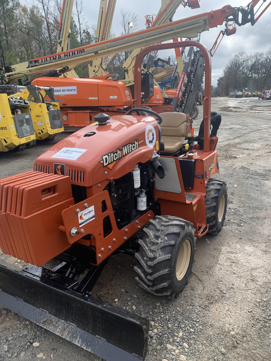 2023 DITCH WITCH RT45A