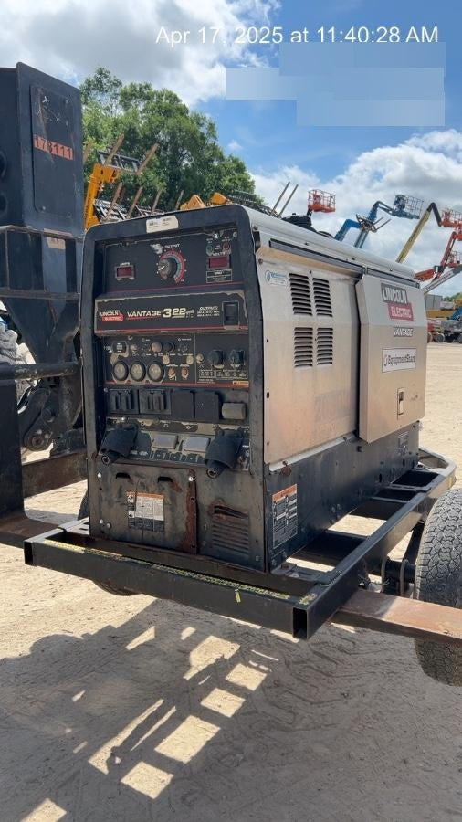 2019 Lincoln Electric Vantage 322 Lincoln Vantage 322 Welder w/Trailer, Light Kit, Cable Rack