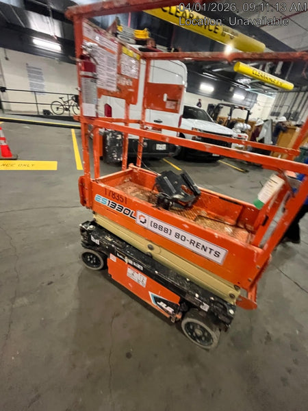 2021 JLG ES1330L