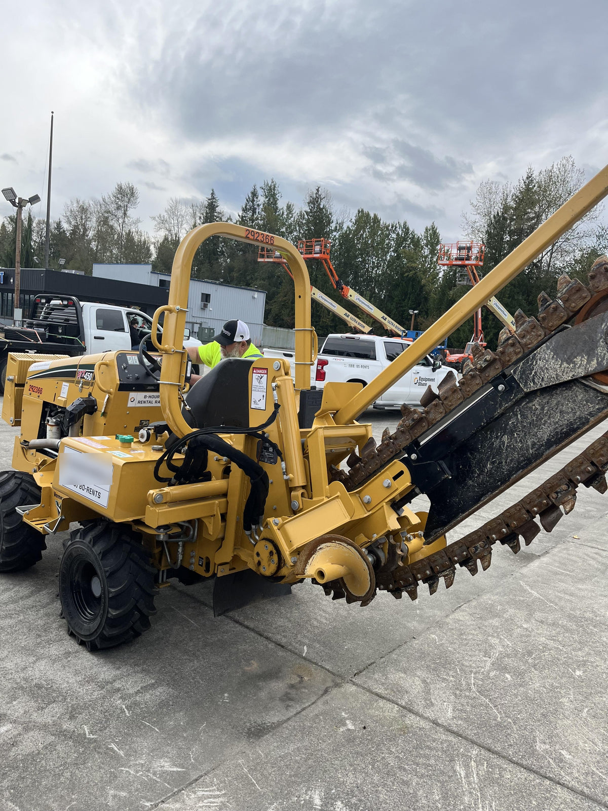2023 VERMEER RTX450