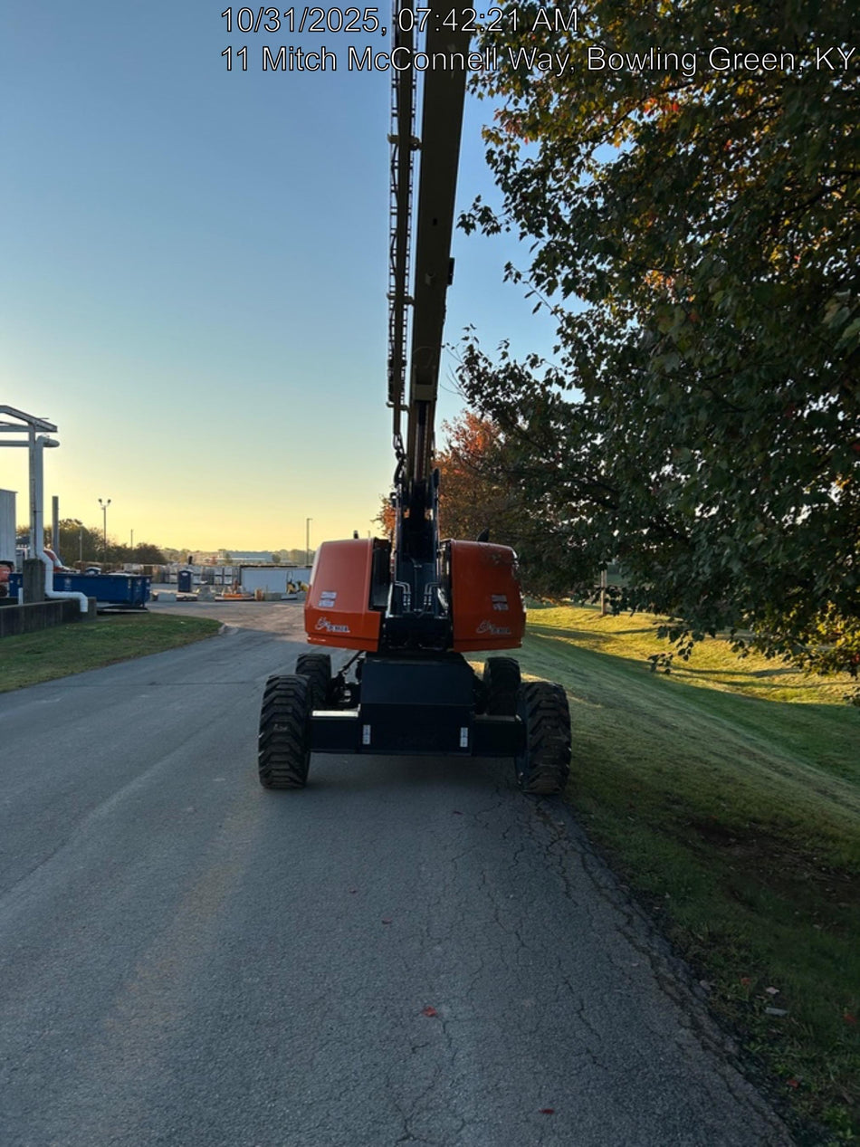 2025 JLG 660SJ