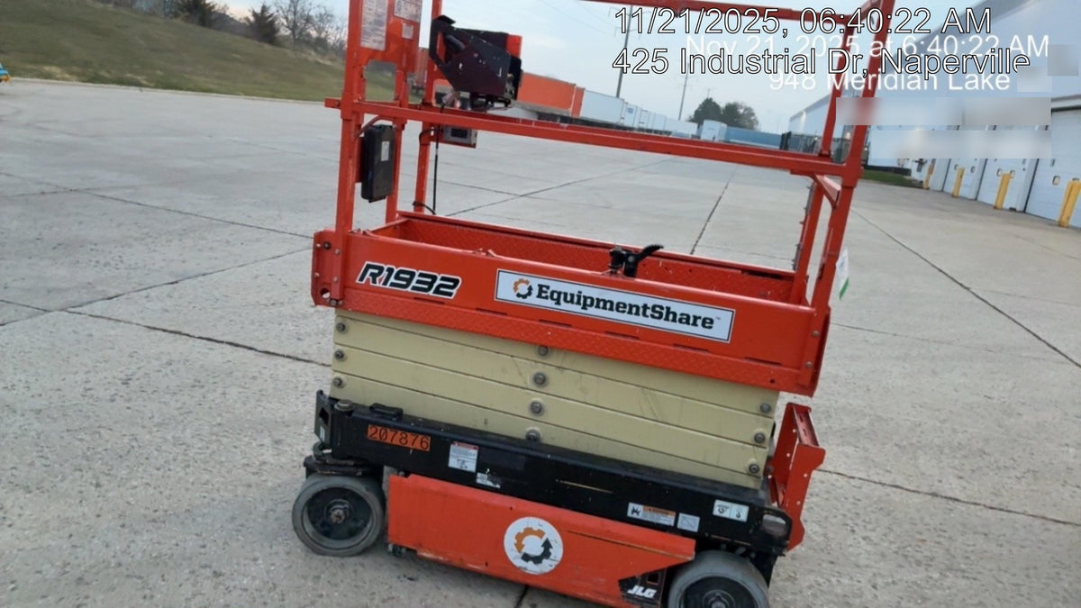 2022 JLG R1932