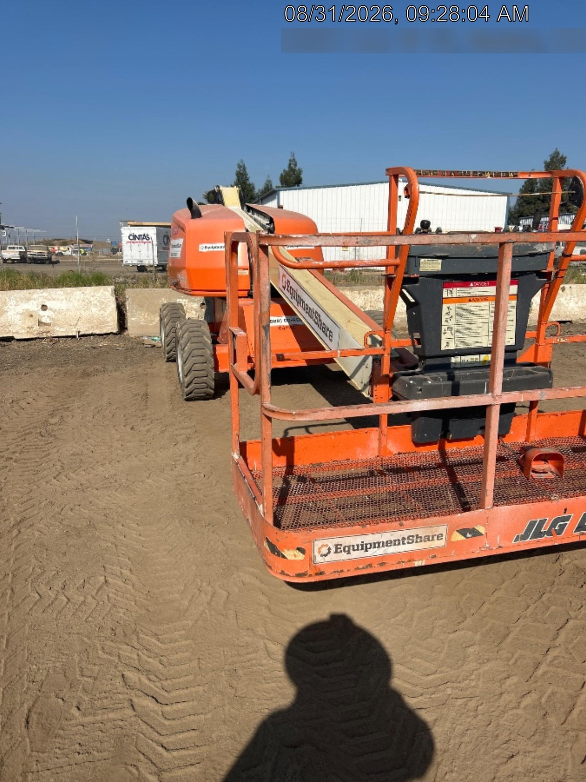 2020 JLG 400S