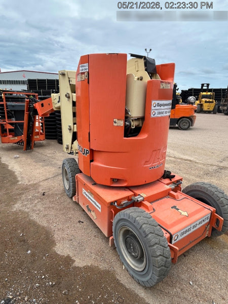 2019 JLG E300AJP