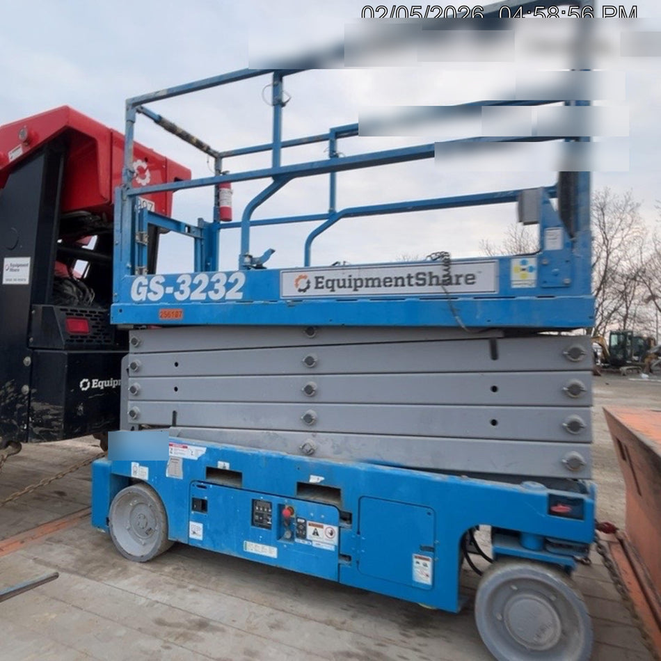2022 GENIE GS-3232