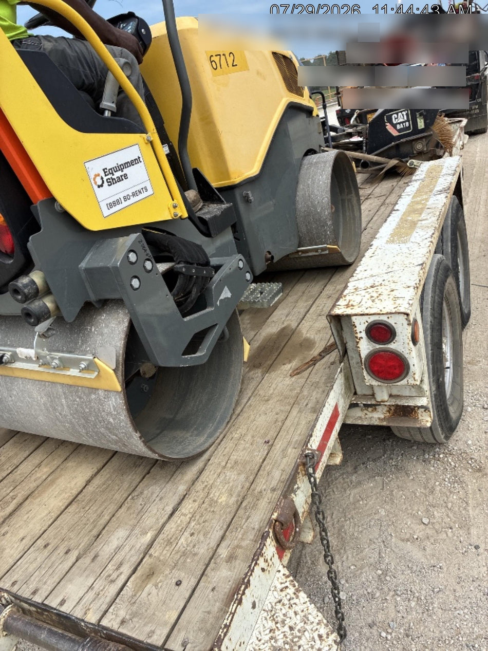 2017 WACKER NEUSON RD18