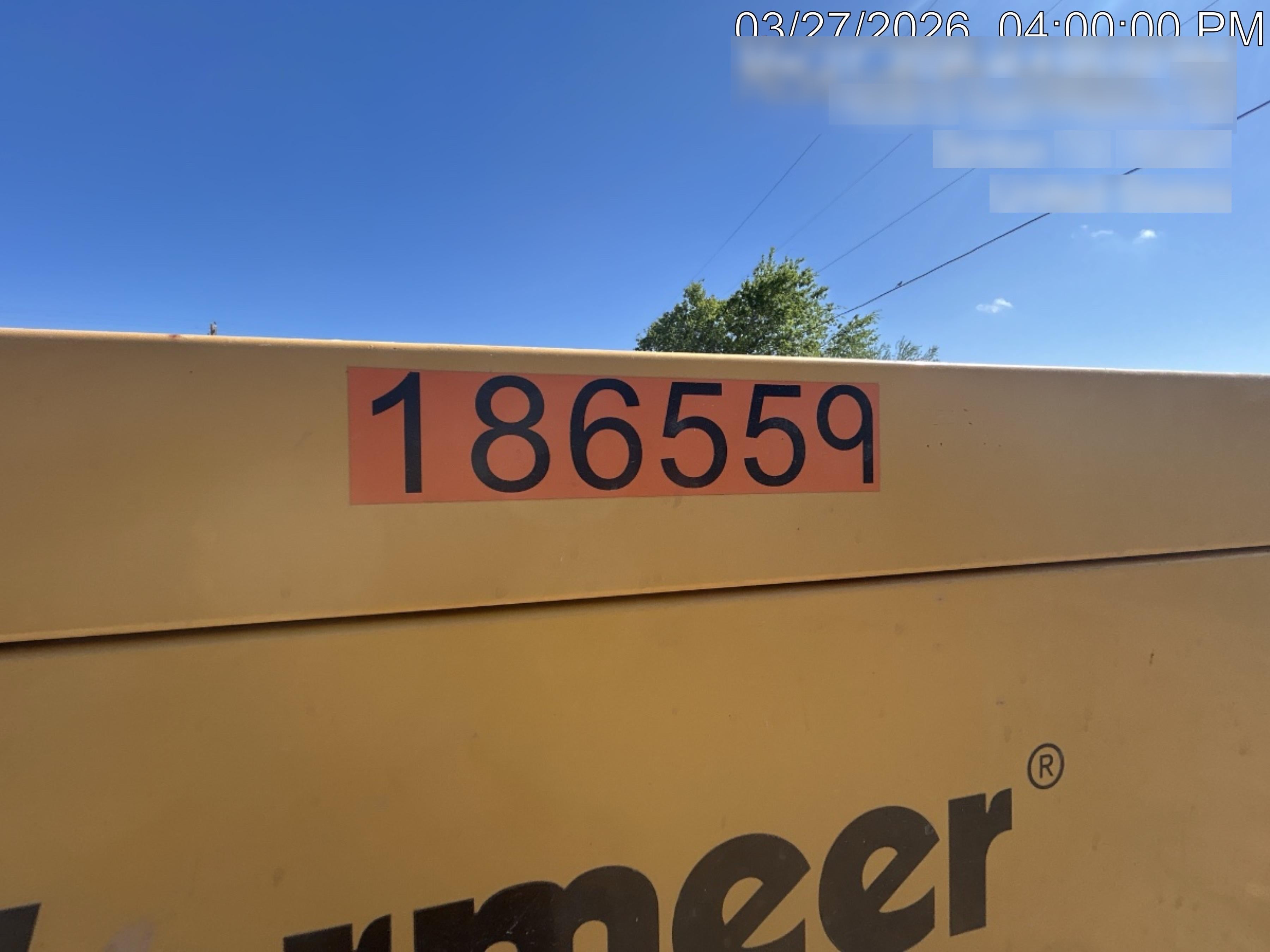 2021 VAC-TRON LP573XDT