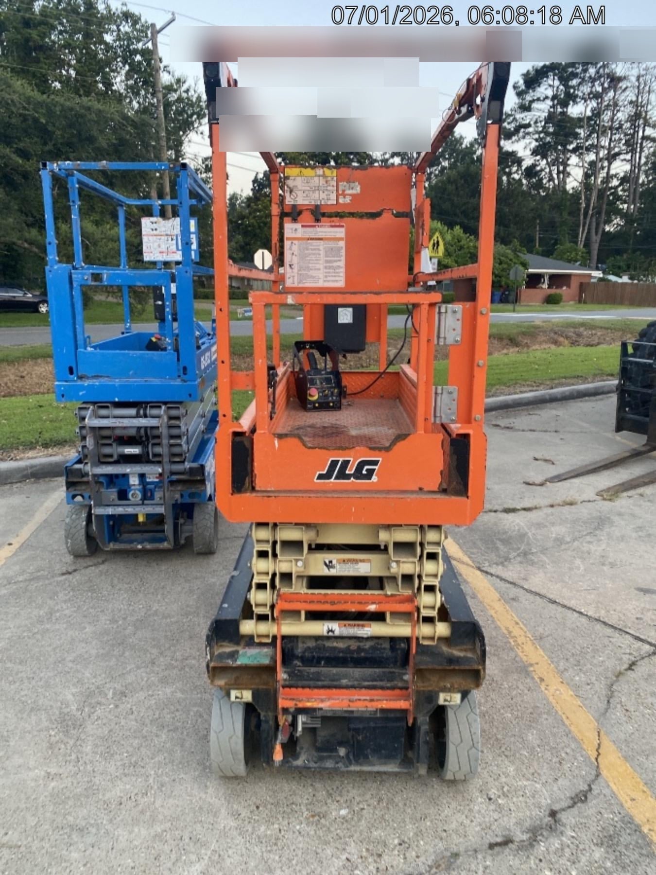 2023 JLG ES1932