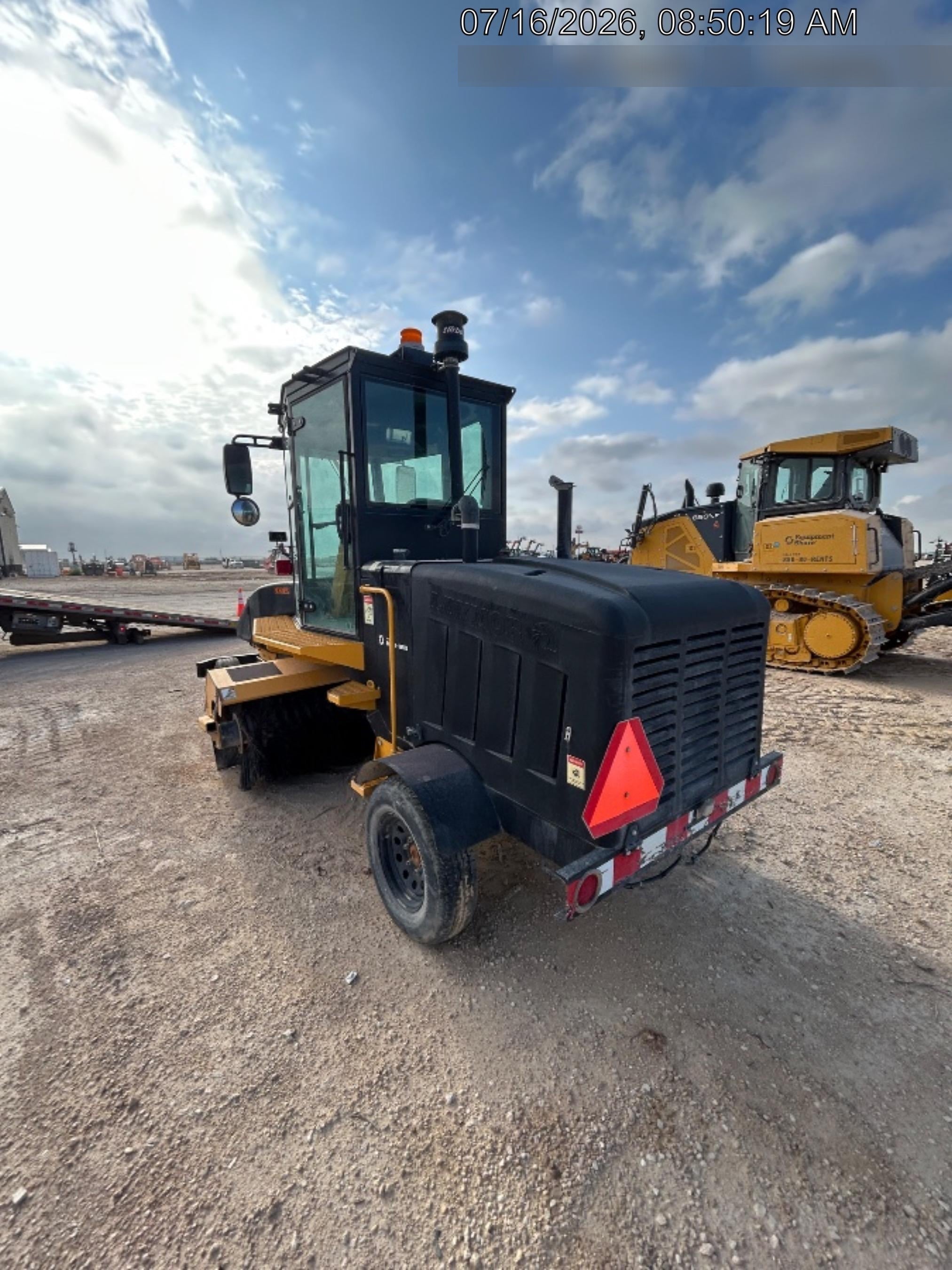 2022 LAYMOR SM450