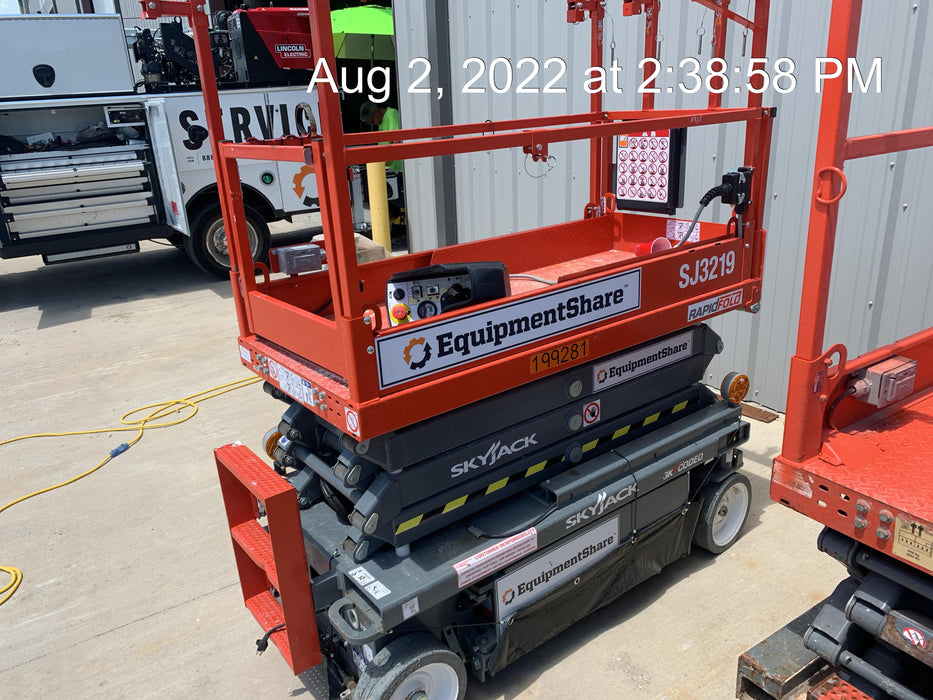 2022 SKYJACK SJ3219