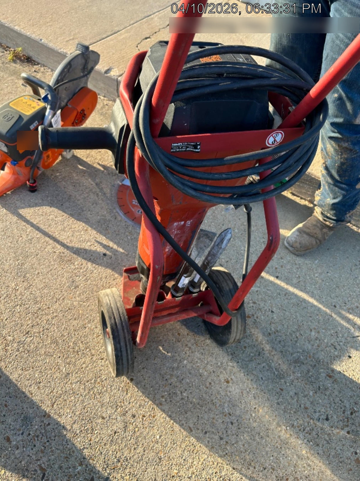 2022 HILTI TE 3000-AVR