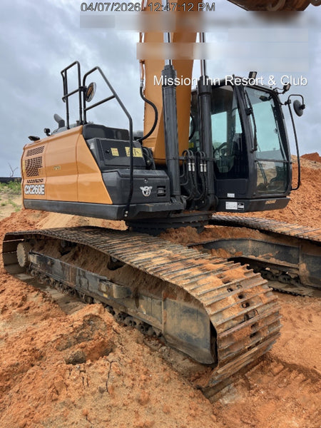 2023 CASE CX260E