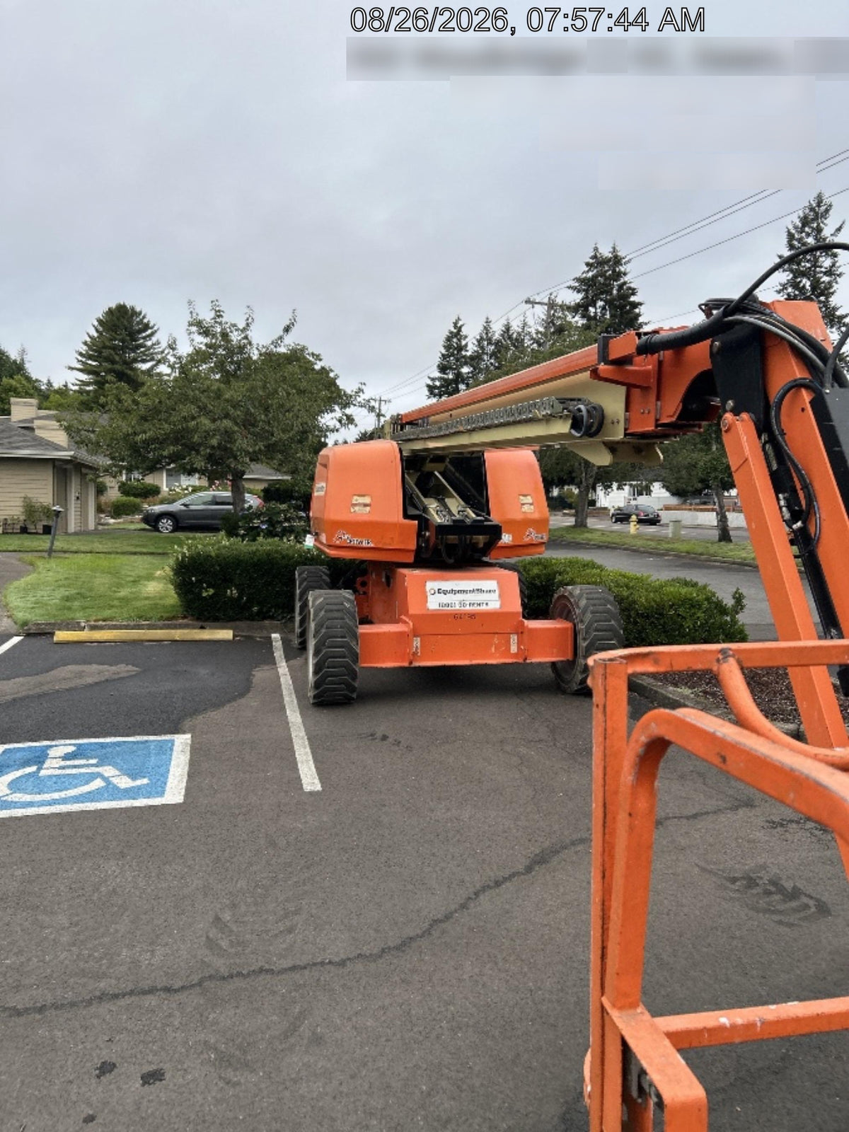 2020 JLG 660SJ