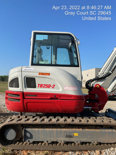 2021 TAKEUCHI TB250-2C