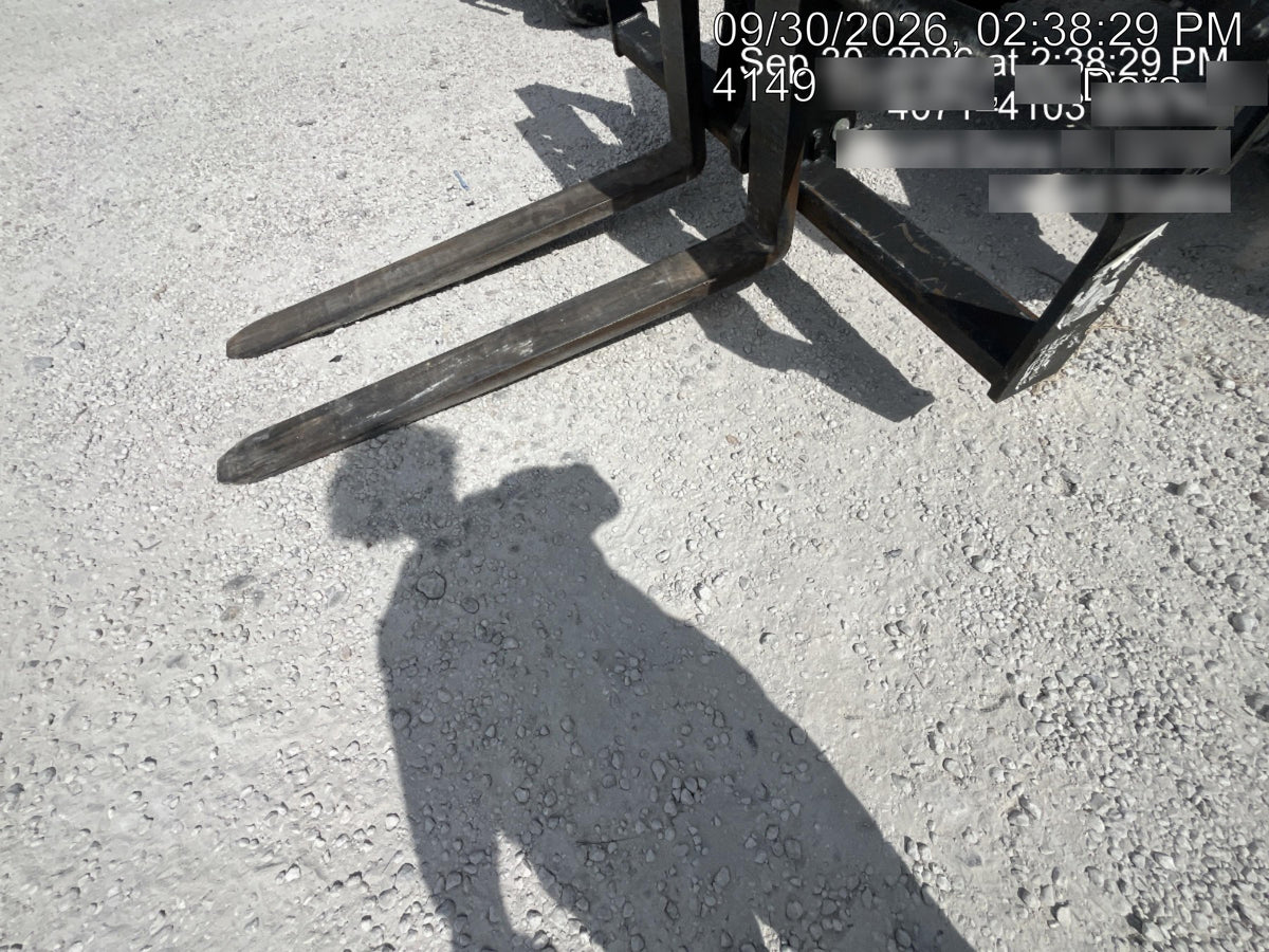 2022 SKYTRAK 12054