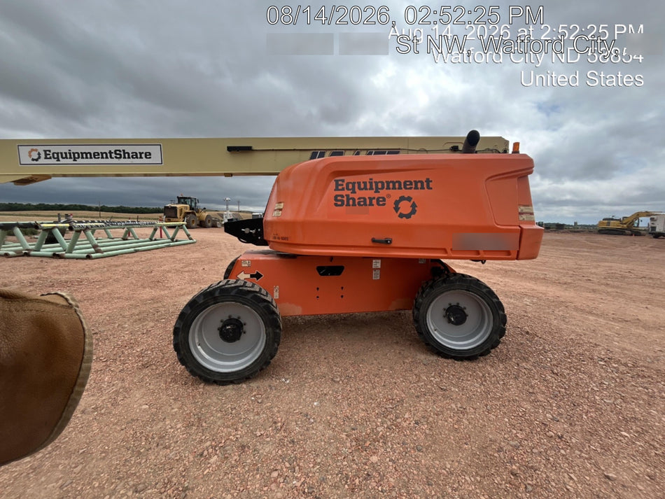 2019 JLG 660SJ