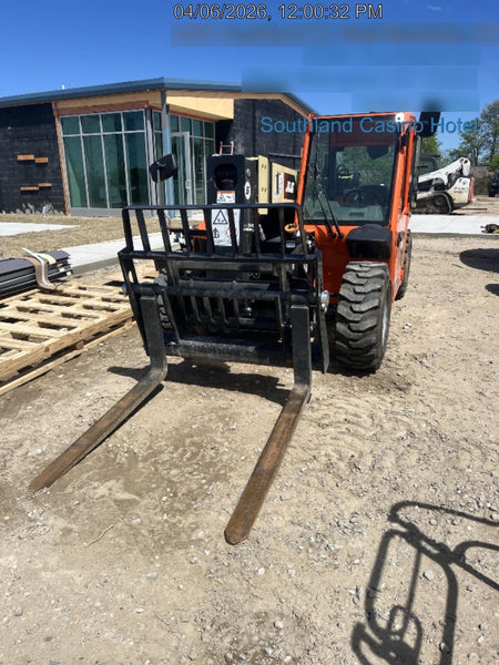 2025 JLG 519