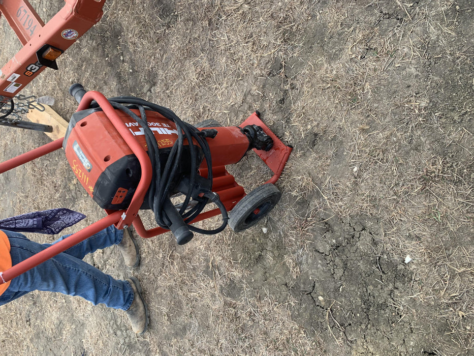 2020 HILTI TE 3000-AVR
