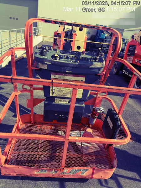 2019 JLG E400AJPN