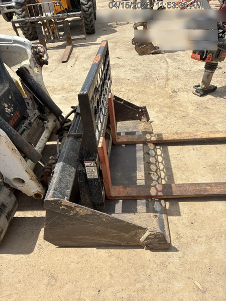 2024 VIRNIG 48" Pallet Forks - Virnig