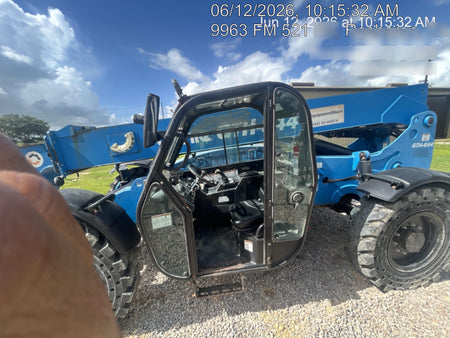 2018 Genie GTH-844 Genie GTH-844 w/Enclosed Cab w/HVAC, Work Lights, Solid Tires, Beacon, 60" Carriage and Forks