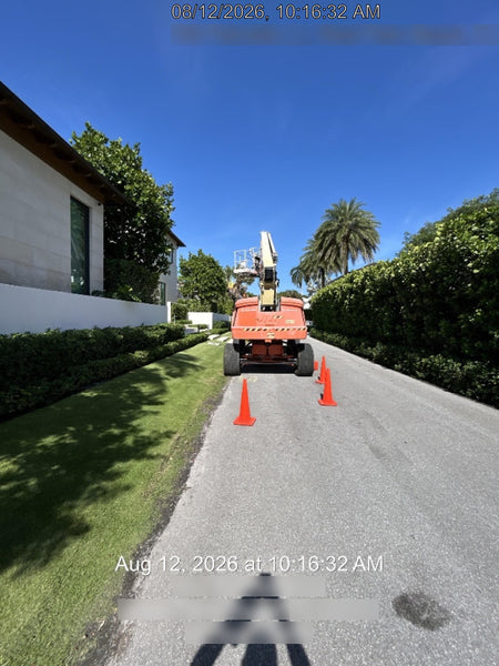 2022 JLG 660SJ