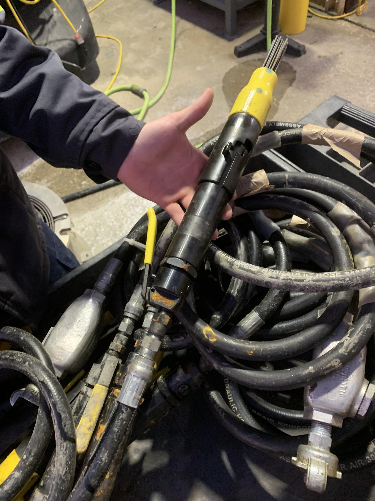 2021 TEXAS PNEUMATIC TOOLS, INC. TX1BLTNS