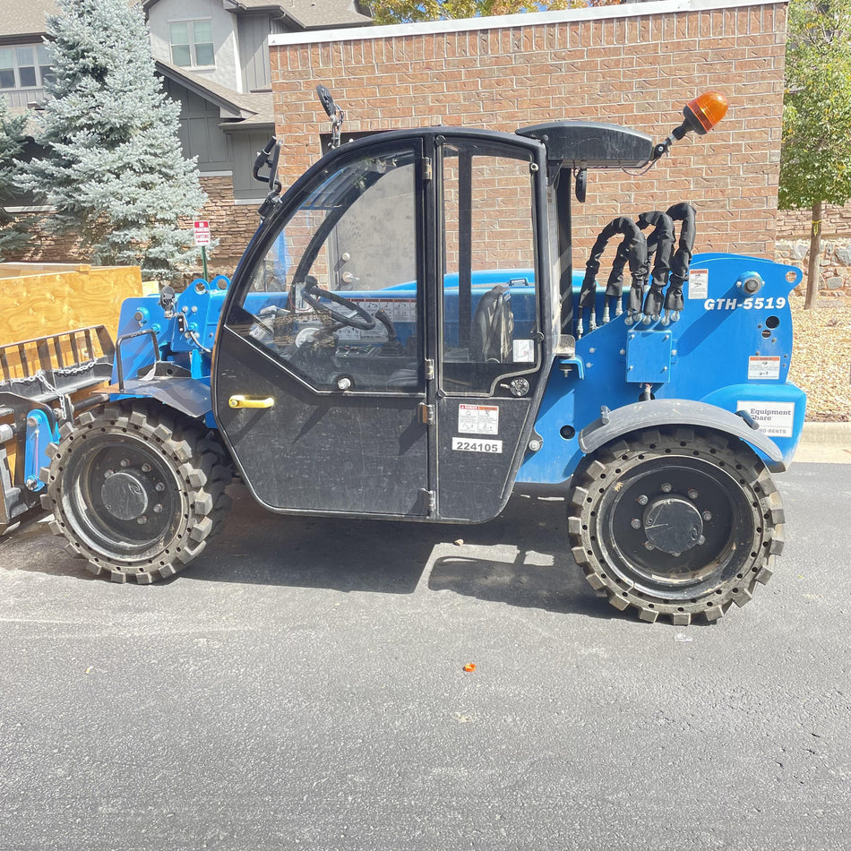 2022 GENIE GTH-5519