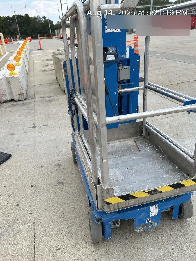 2021 GENIE GR-20