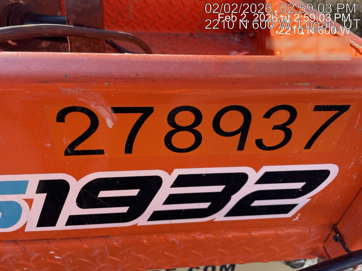 2022 JLG ES1932
