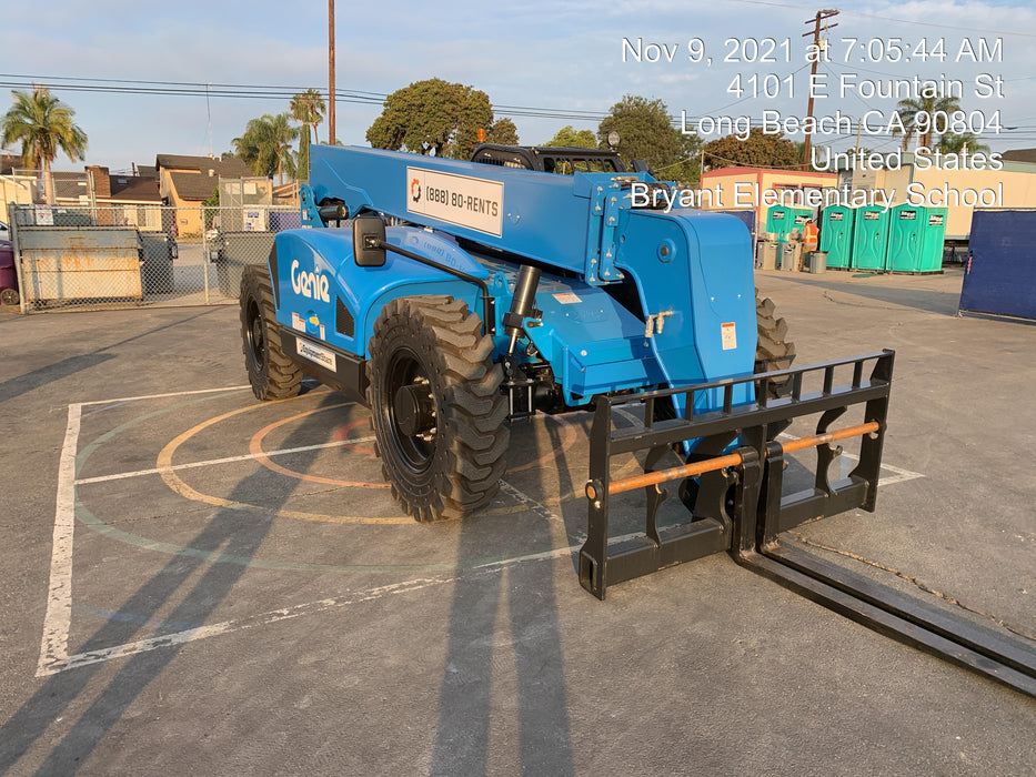 2021 GENIE GTH-844