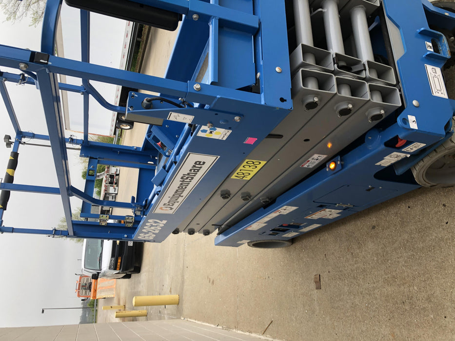 2019 Genie GS-2632 Folding rails with half height swing gate