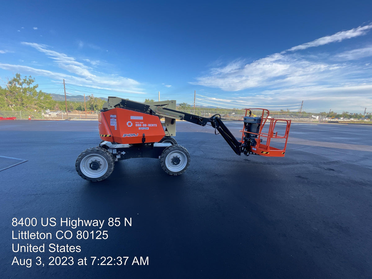 2023 JLG 340AJ