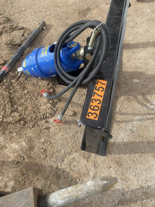 2023 AUGER TORQUE 3300-30
