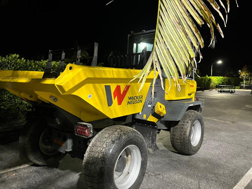 2025 WACKER NEUSON DV605 Cab Turf Tires