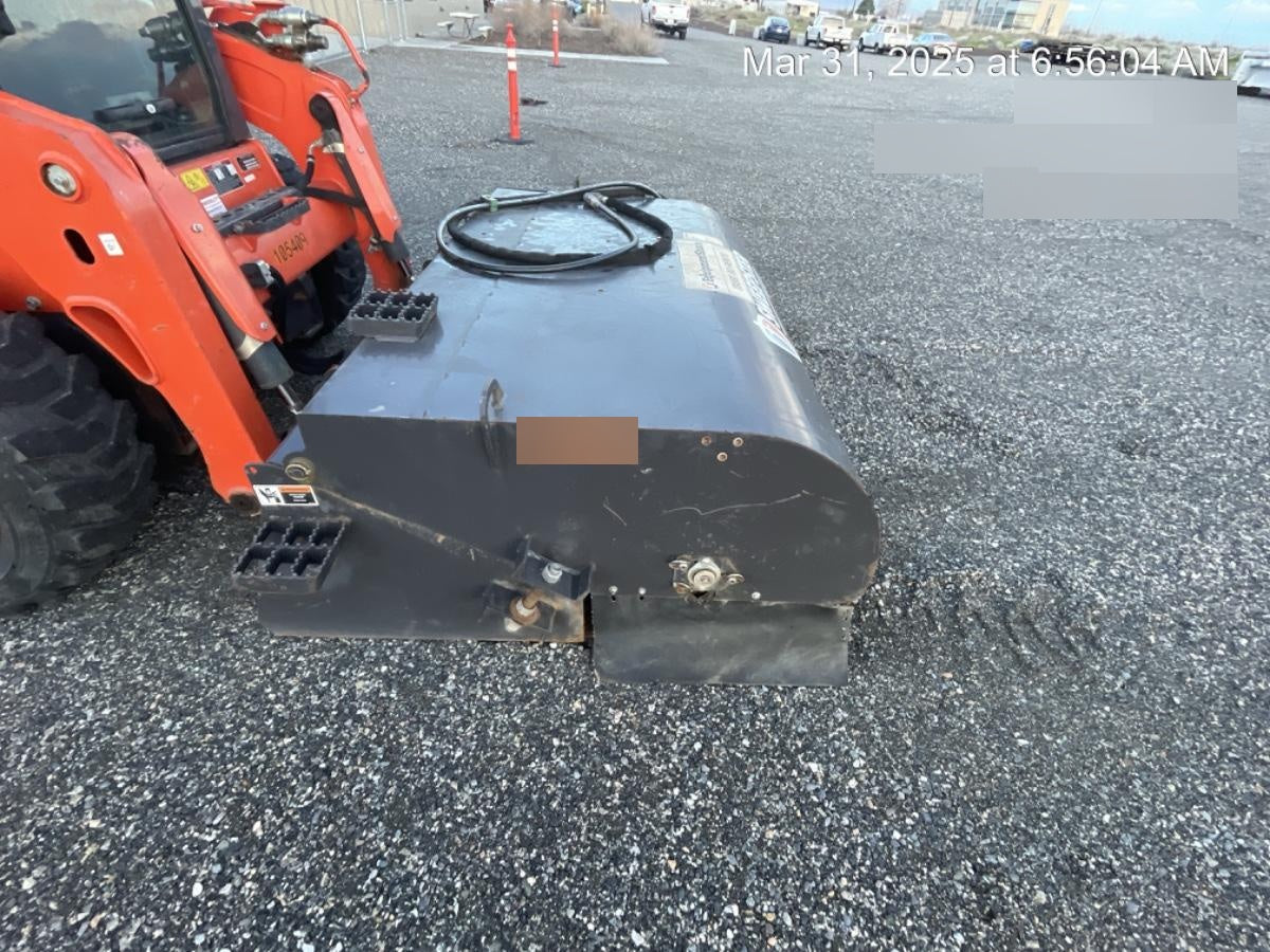 2020 PALADIN Sweepster SB72