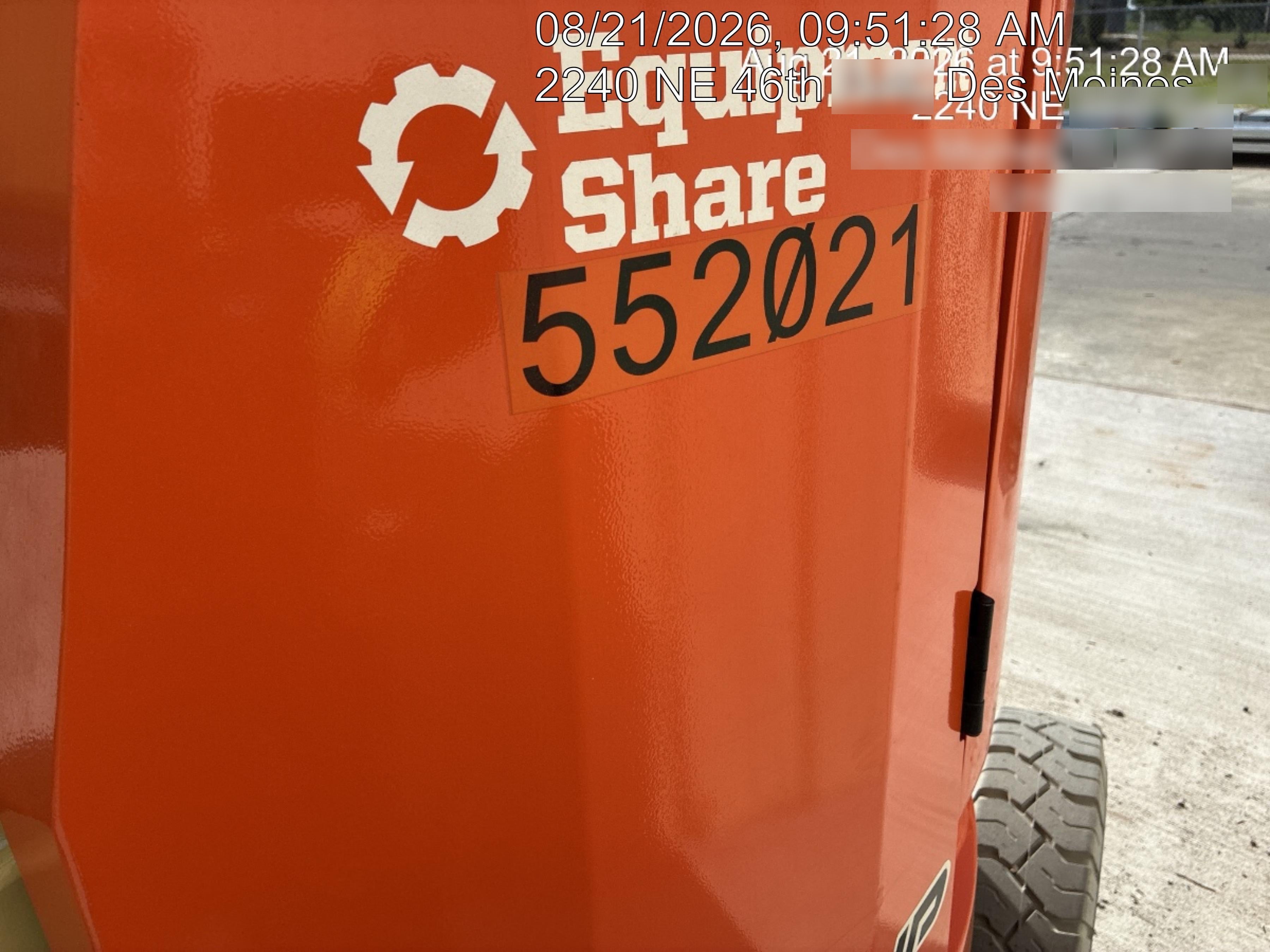 2025 JLG E300AJP
