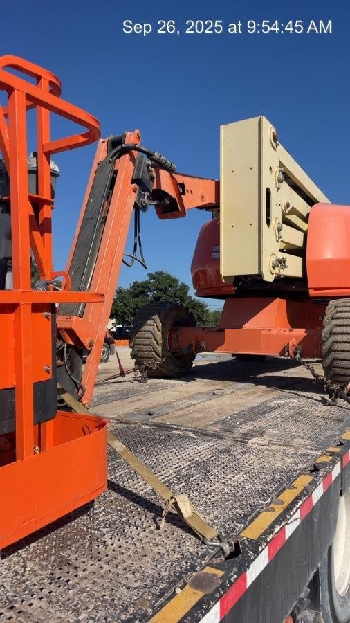 2019 JLG 450AJ