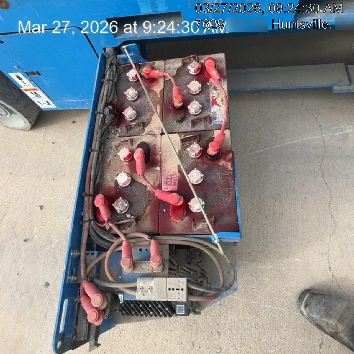 2023 GENIE GS-3232