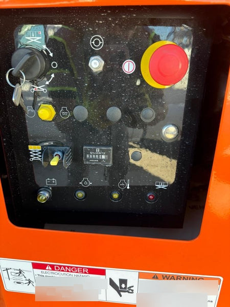 2025 JLG RT4394