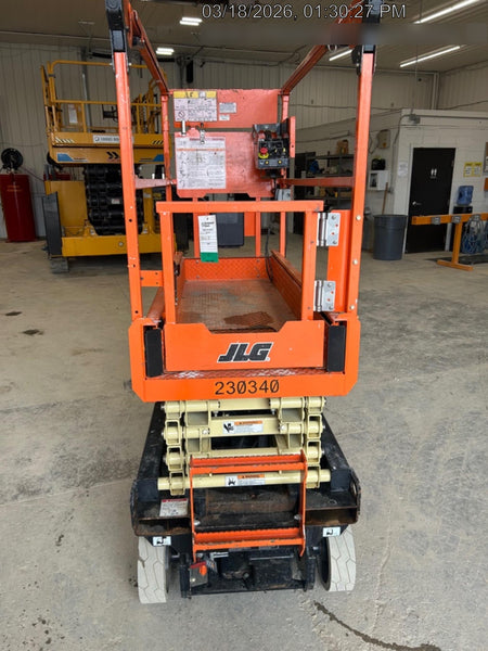 2022 JLG ES1932
