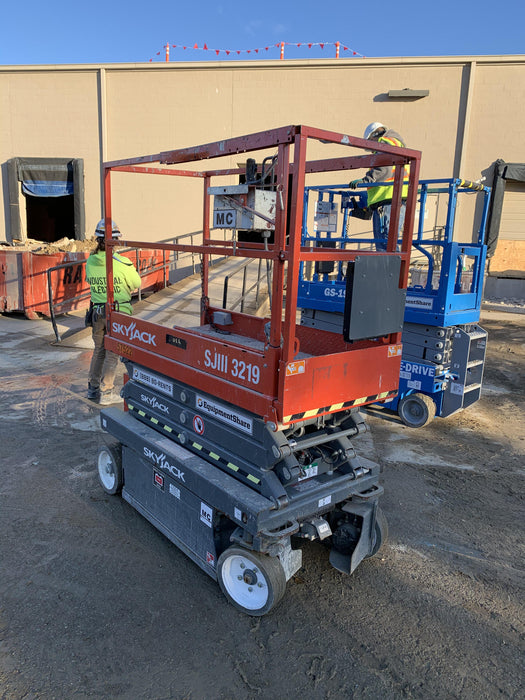 2016 Skyjack SJIII-3219 Standard Rental Specs