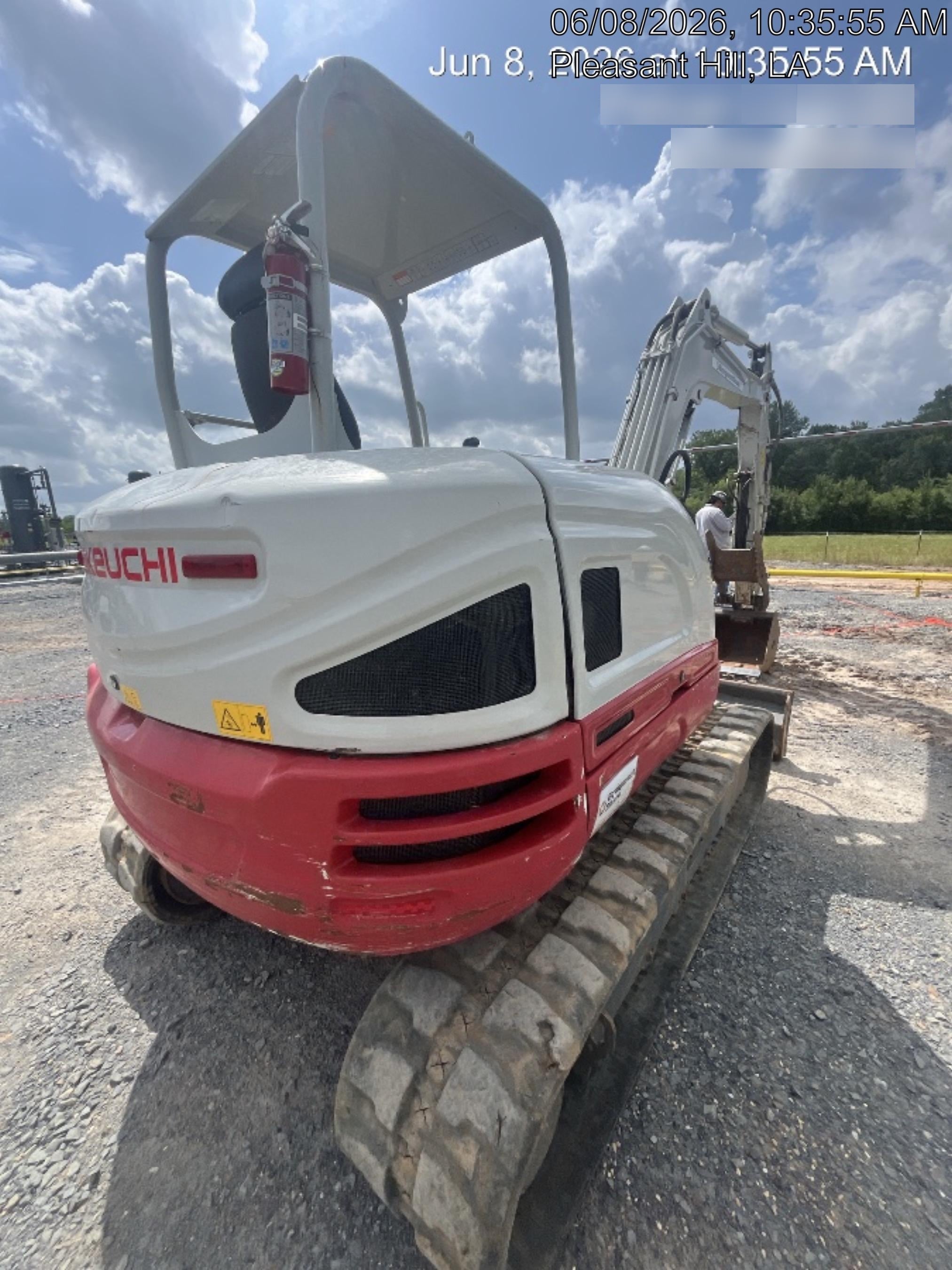 2022 TAKEUCHI TB250-2R