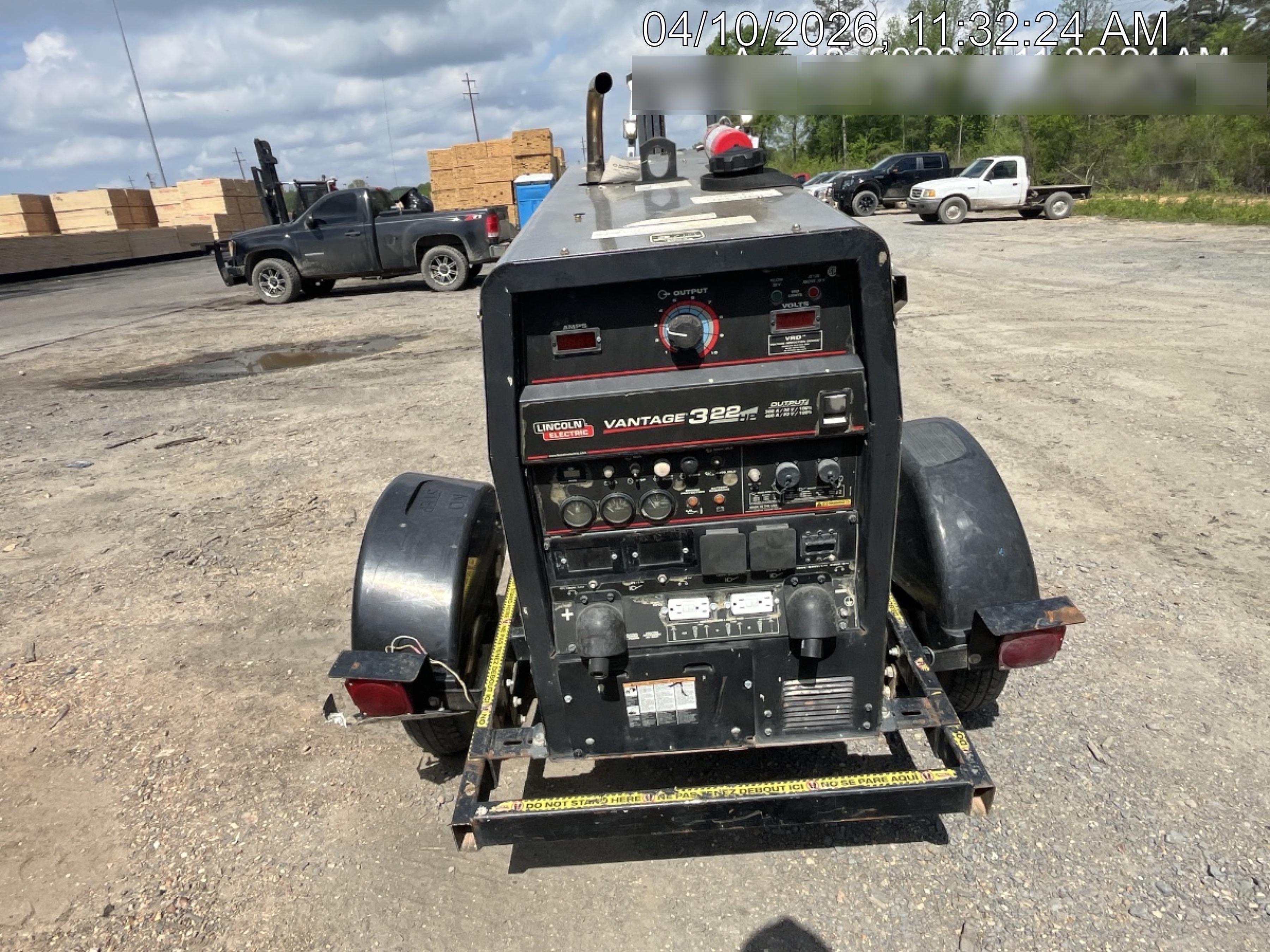 2019 Lincoln Electric Vantage 322 Ready-Pak 3, Two Wheel Trailer, Fender and Light Kit, Cable Rack