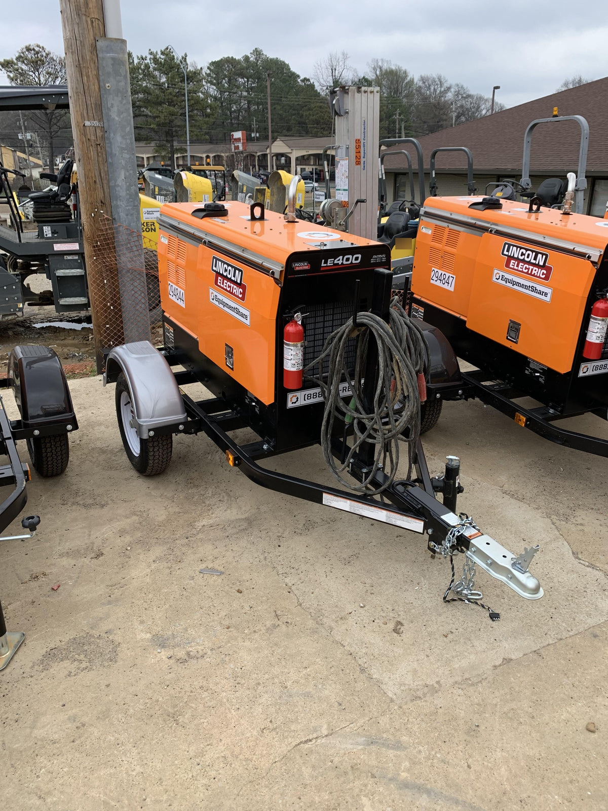 2023 Lincoln Electric LE400 Kubota V1505, Trlr, Cable Rack, Light Kit, ES Decals, T3