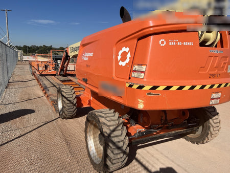 2023 JLG 660SJ