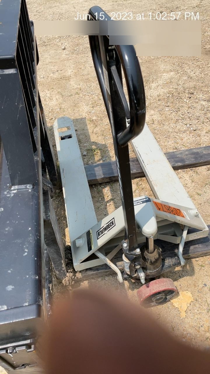 2022 STRONGWAY 5500 lb Pallet Jack