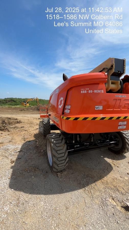2025 JLG 660SJ