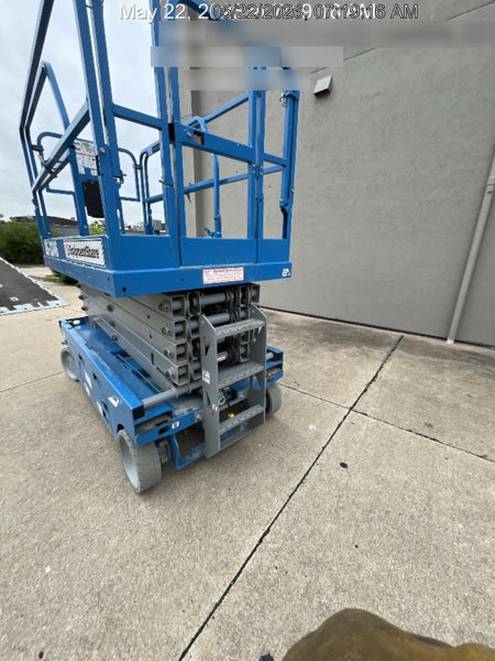 2022 GENIE GS-3246