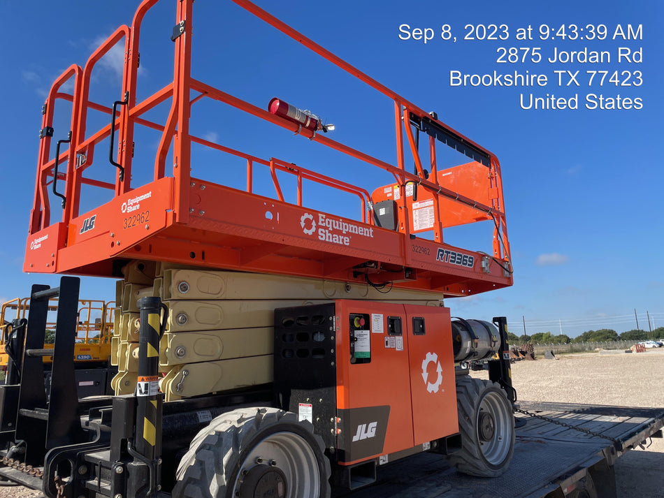 2023 JLG RT3369